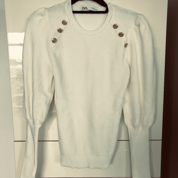 Ladies round neck puffy sleeves